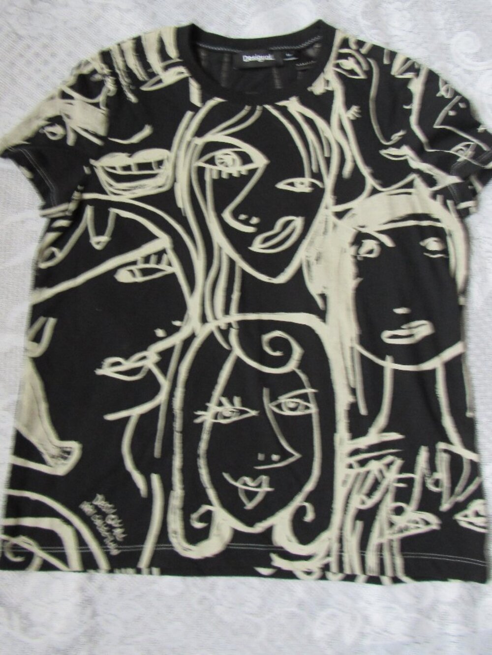 Desigual Women t-Shirt, Black/white, sz. M, Short Sleeves.